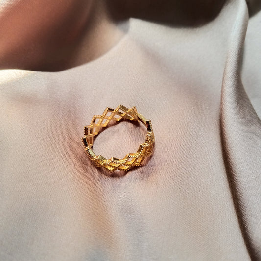 Éternité Tiara 24k Gold Plated Band