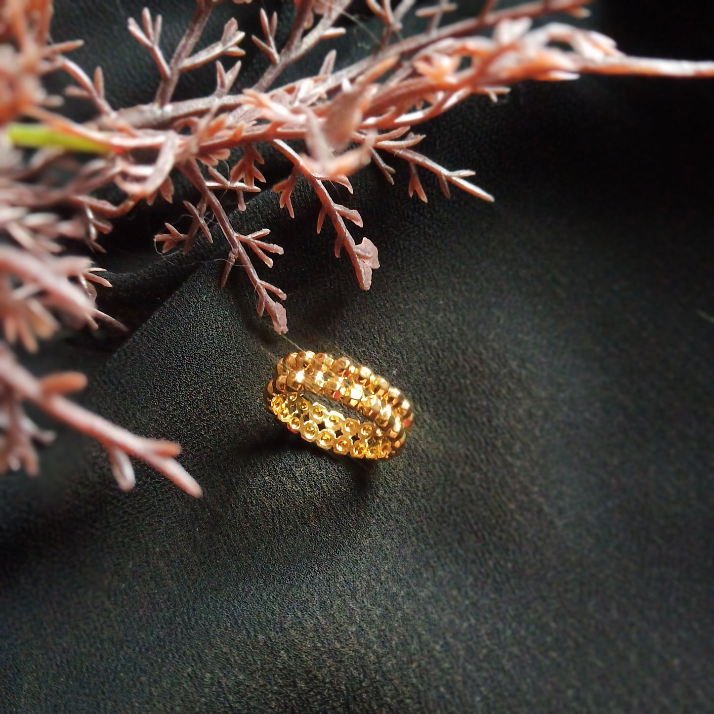 Éternité Valiant 24k Gold Plated Band